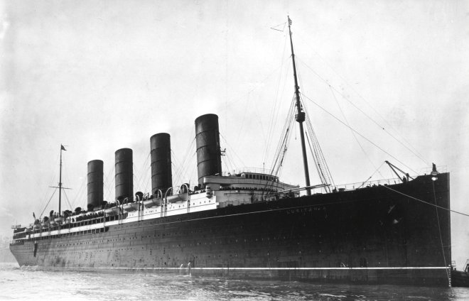 RMS Lusitaia coming into port, possibly New York, 1907. Source: Wikipedia